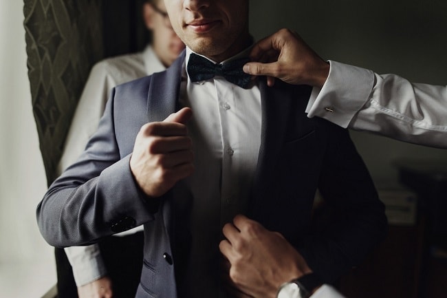 The Groom’s Guide to Wedding Day Accessories