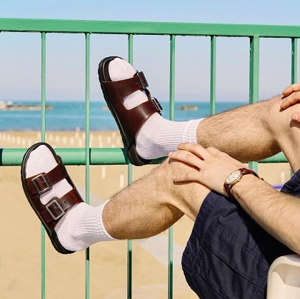 Men's Summer Footwear Choices: Style, Comfort, and Versatility