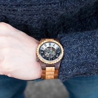 Discover The Wooden Watch Trend