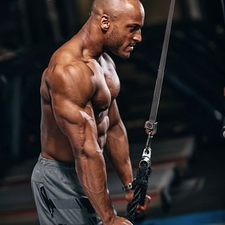 Tips on Bulking Up From a Bodybuilding Champion