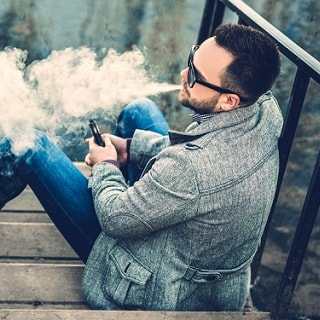 5 Reasons Why You Should Be Vaping and Not Smoking