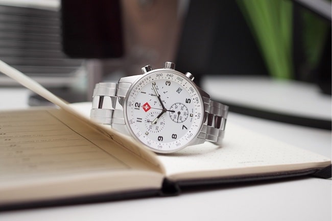 Win a £349 L’Heure Luxe Classic Chrono Watch