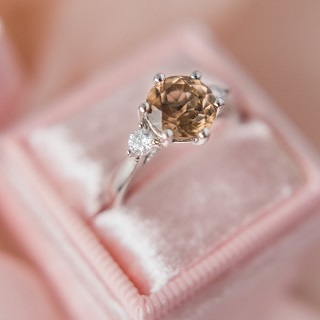 How to Shop for Affordable Engagement Rings 