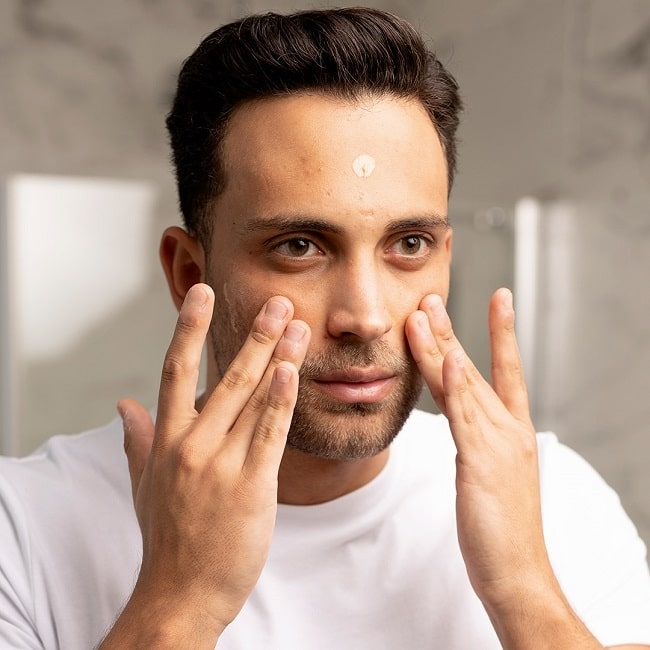 Men's Products That'll Help You Take Care of Your Skin