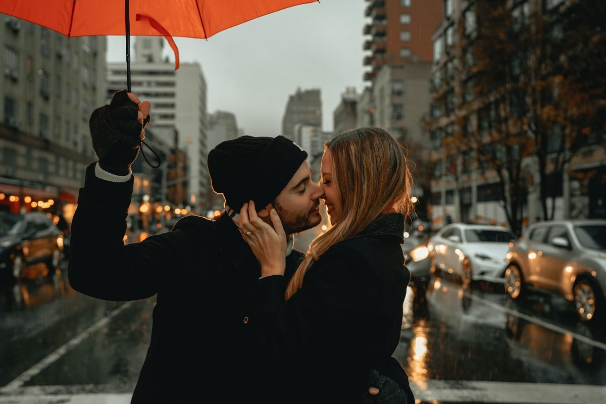 How to Surprise Your Wife with a Romantic Trip to NYC