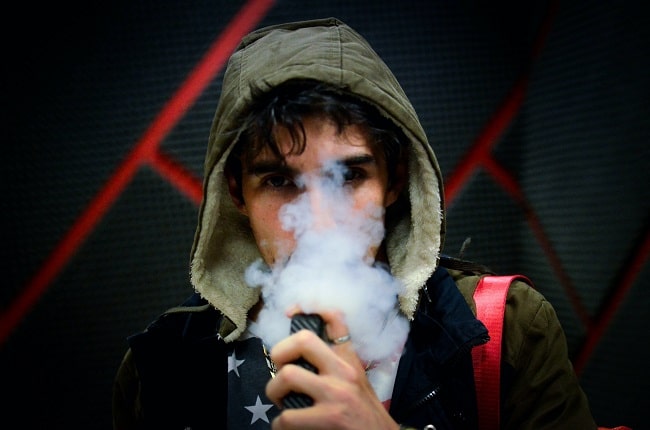 Is Vaping Just for Fashion or Can it Really Help Smokers Quit?