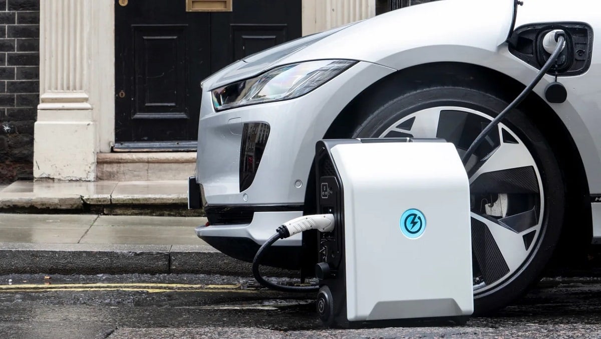 The Pros and Cons of Portable EV Chargers