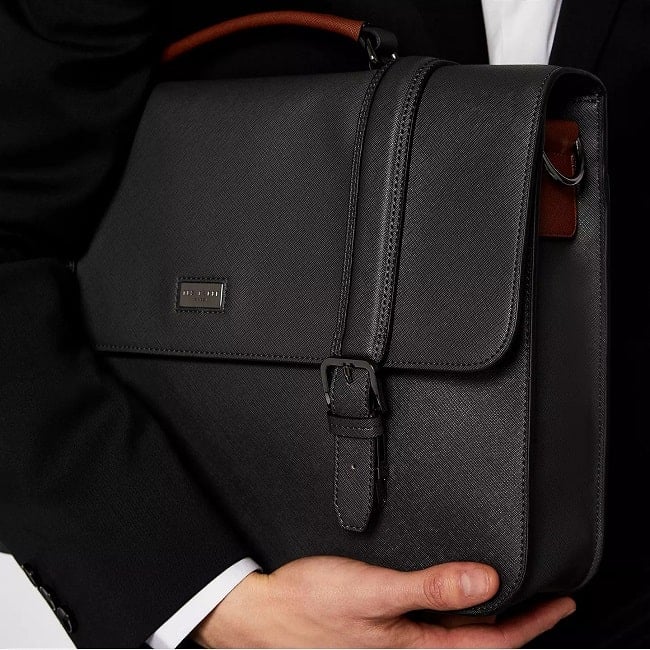 5 Tips for Buying A Leather Briefcase