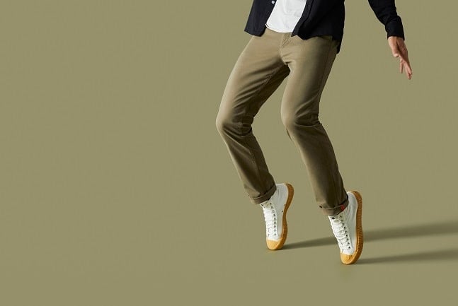 7 New Ways to Wear Men's Chinos in 2021
