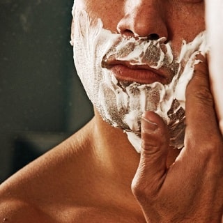 5 Essentials of an Amazing Close Shave