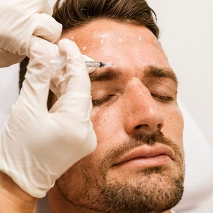 Why are More Men Opting for Anti-Wrinkle Injections? 
