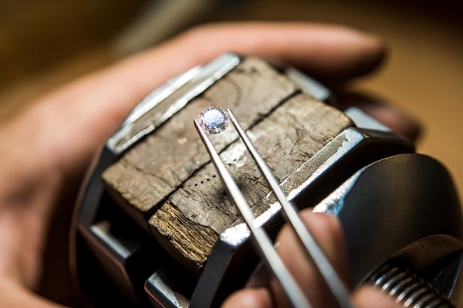 Everything You Need to Know About Cremation Diamonds